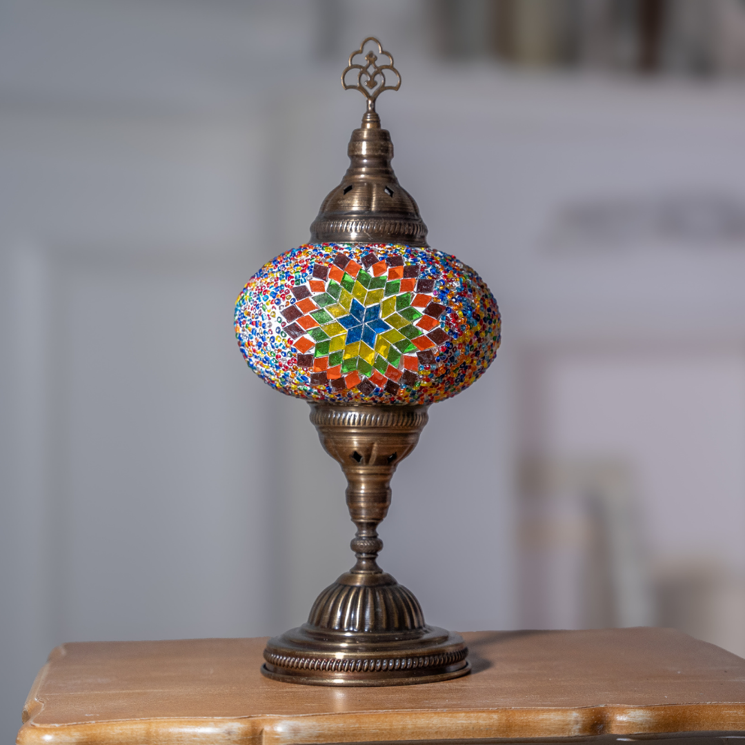 Luz de Estambul Lámpara Turca Hecha a Mano para una Iluminación Floral y Romántica. Multicolor