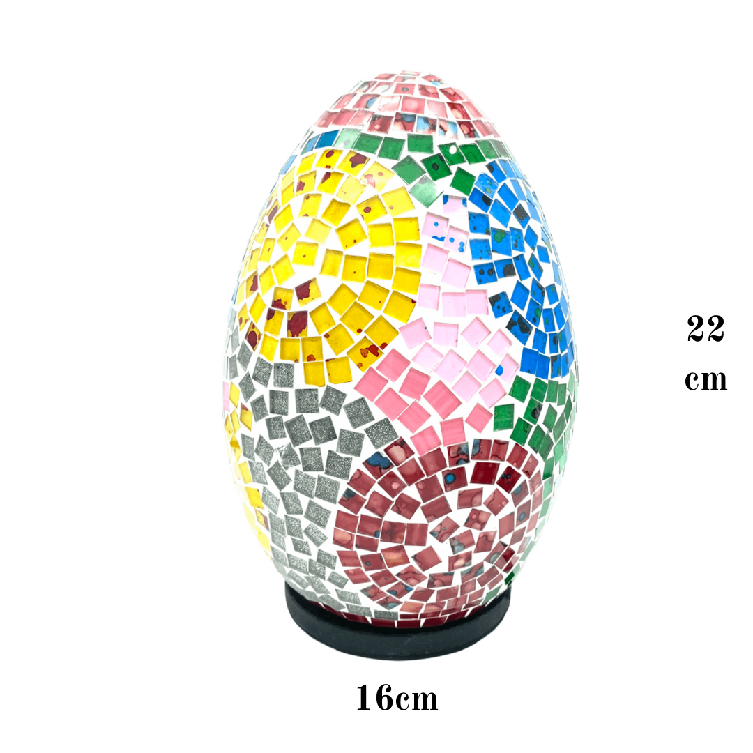 Lámpara Áurea de Mosaico: Luz y Color en Tu Hogar. Huevo.