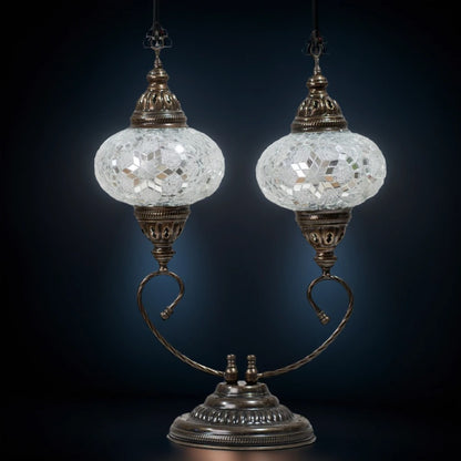 Magia Otomana Lámpara Turca Doble Hecha a Mano para una Iluminación Cálida y Encantadora. Multicolor. BLANCO
