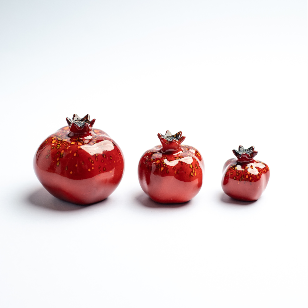 Granadas de Cristal Decorativas Rojo - Añade un Toque Elegante a tu Hogar.