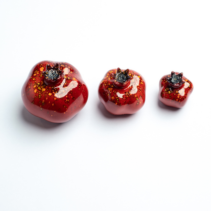 Granadas de Cristal Decorativas Rojo - Añade un Toque Elegante a tu Hogar.