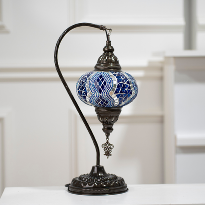 Flor de Turquía Lámpara Turca Hecha a Mano para una Iluminación Floral y Romántica. AZUL