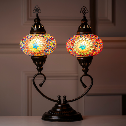 Magia Otomana Lámpara Turca Doble Hecha a Mano para una Iluminación Cálida y Encantadora. Multicolor. Multicolor
