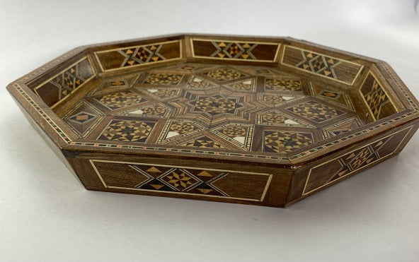 Bandejas de mosaico y nácar.