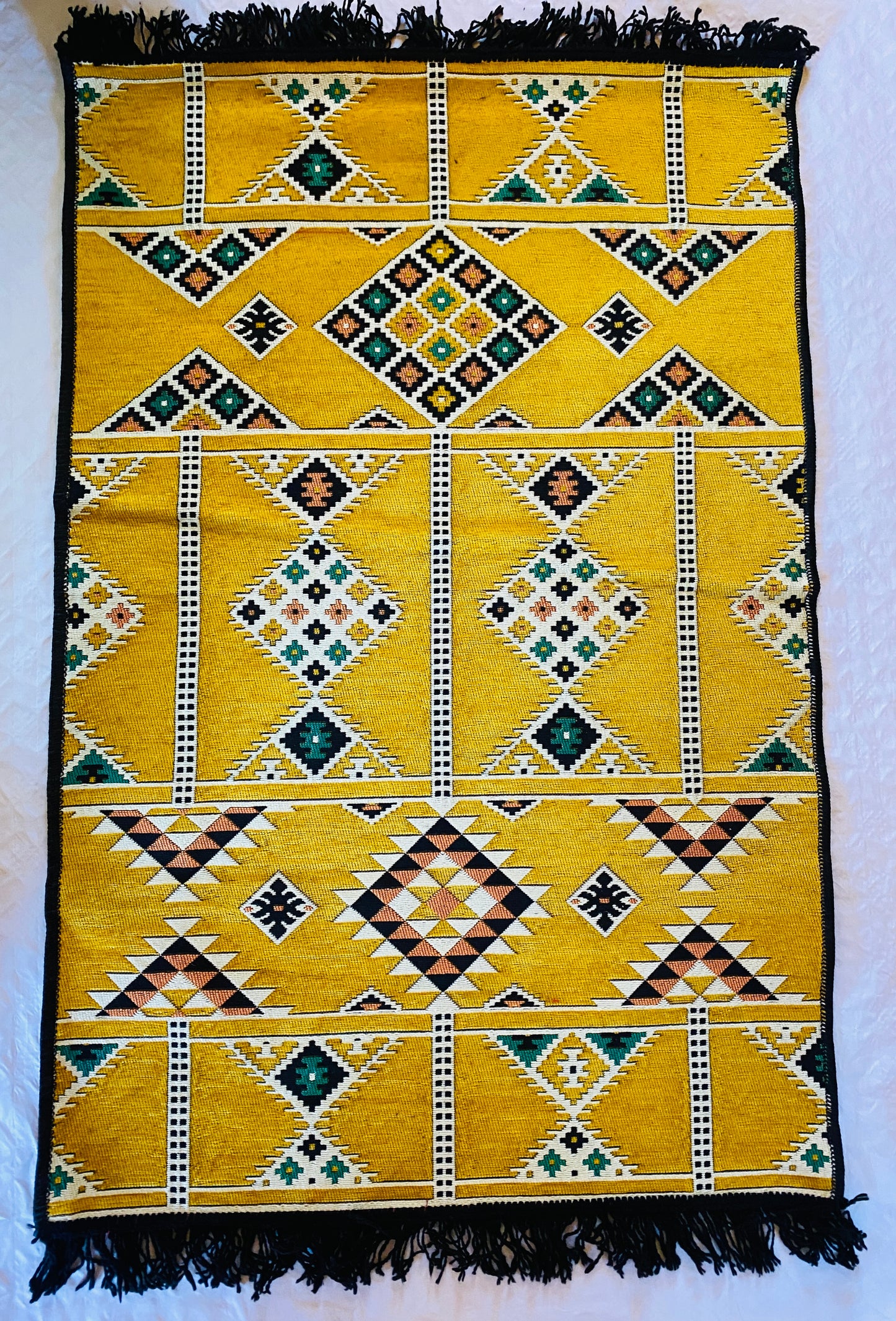 Alfombra oriental tradicional.